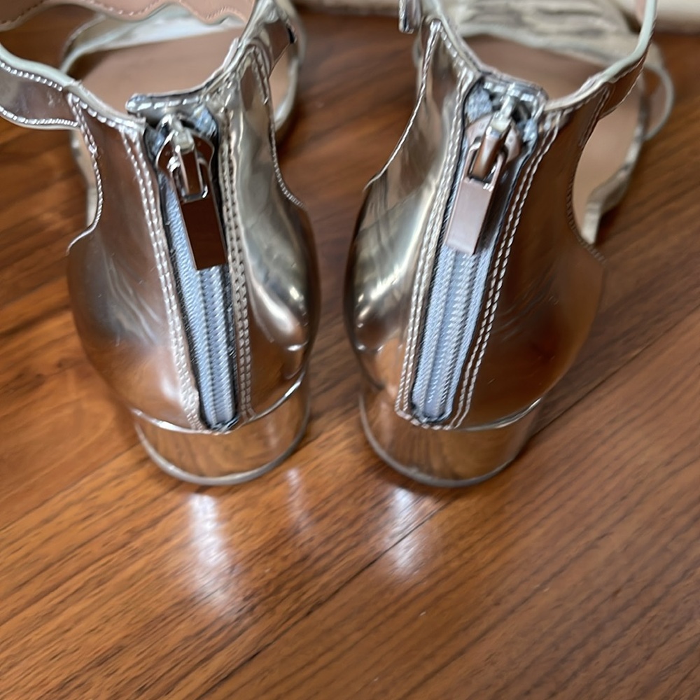 INC Silver Hadwin Stretch Gore Scalloped Ankle Strap Sandal - Picture 3 of 5